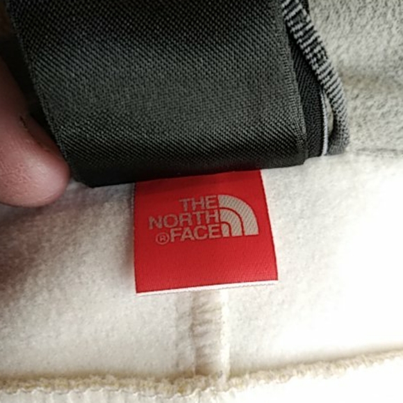 The North Face Apex Jacket Cream Small - Picture 10 of 10